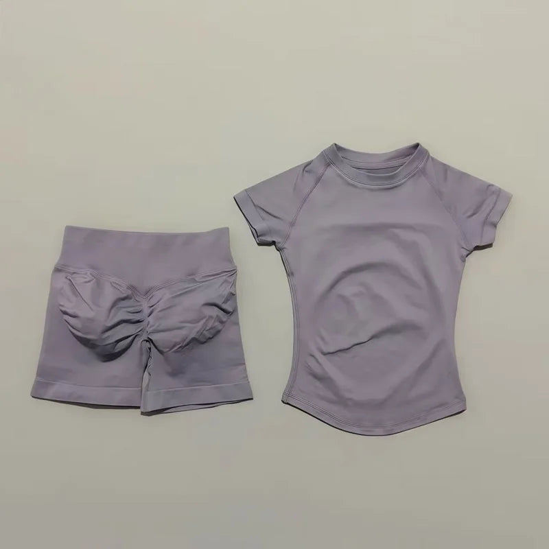 Cinza Cogumelo Cor Conjunto Fitness Feminino 2 Peças com Shorts e Camiseta
