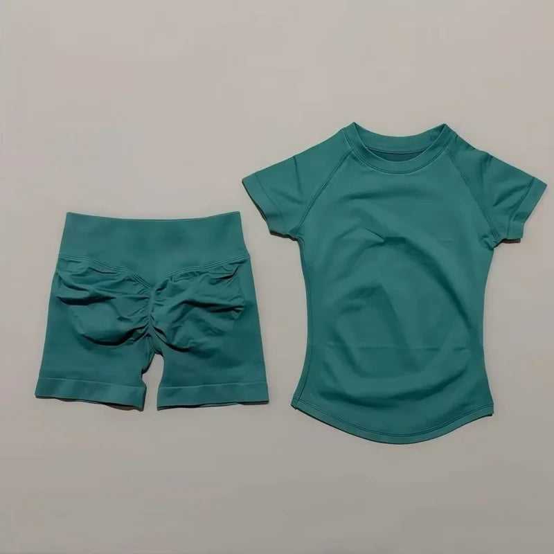 Conjunto Fitness Feminino 2 Peças com Shorts e Camiseta