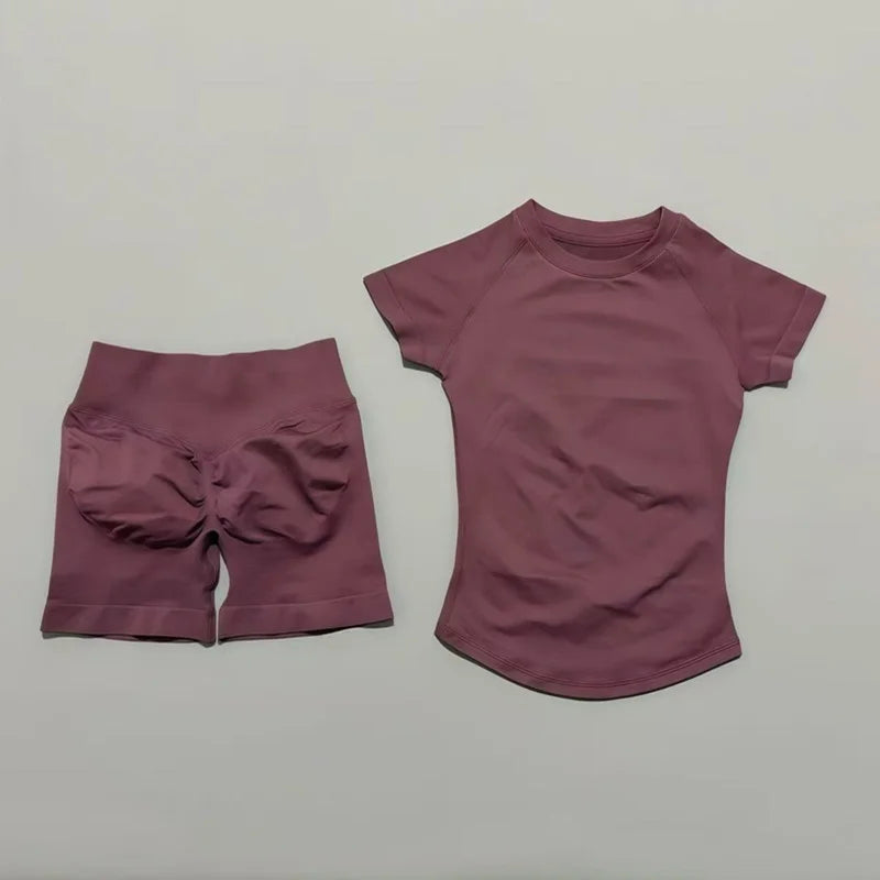 Conjunto Fitness Feminino 2 Peças com Shorts e Camiseta